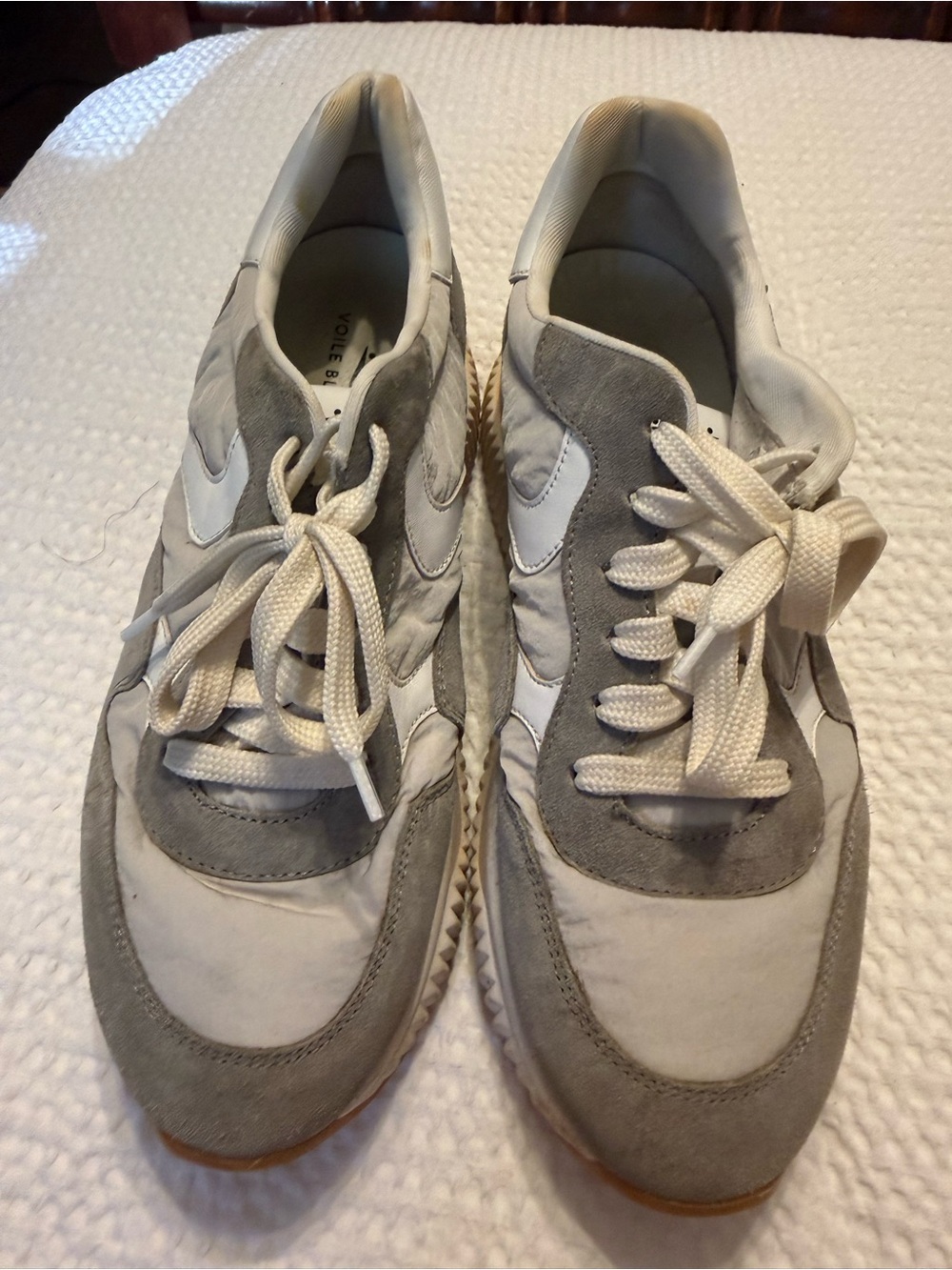 Voile Blanche Gray and White Women's Sneakers